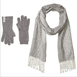 NWOT Calvin Klein muffler and glove set